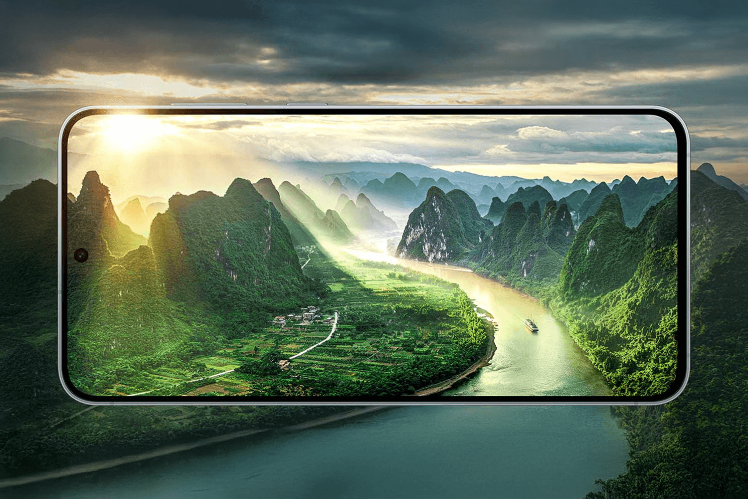 Vivid 6.7-inch Display