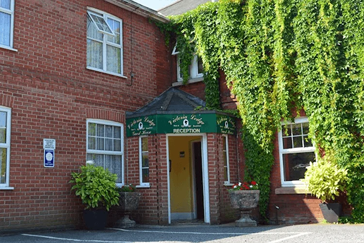 Front-facing view of Victoria Lodge Guest House